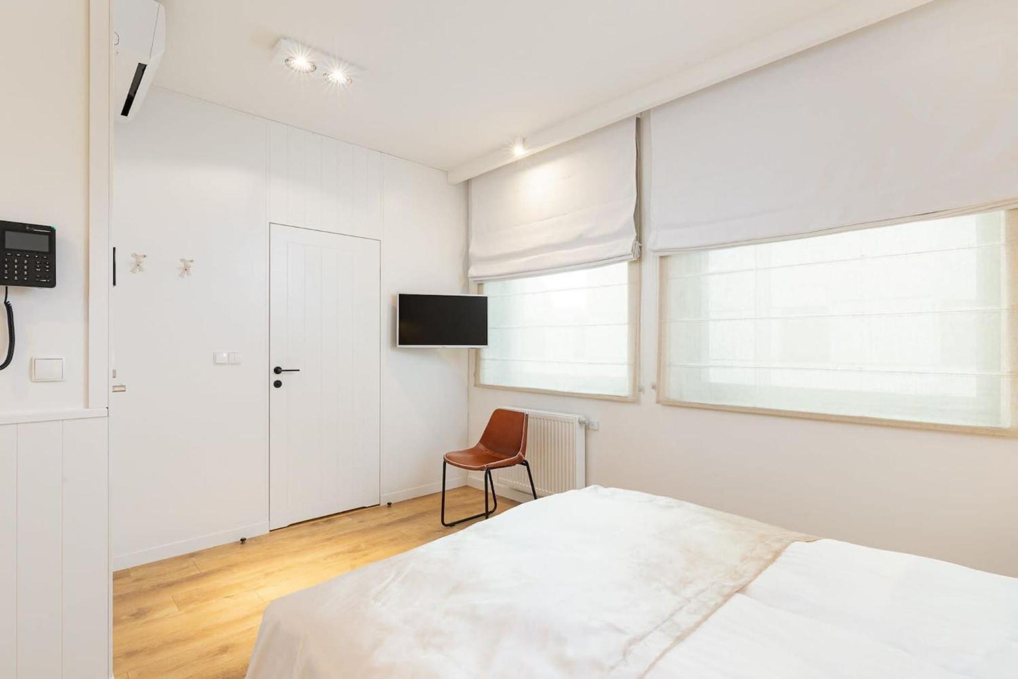 Rent Like Home X Deo Plaza - Old Town Gdańsk Extérieur photo